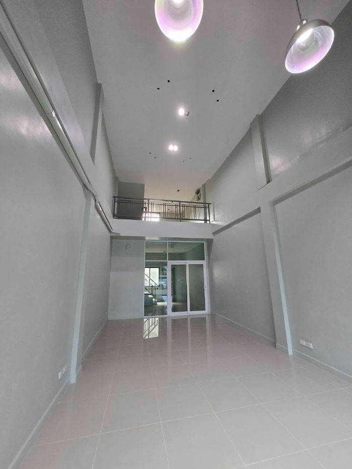 รูป HR2946ให้เช่าโฮมอออฟฟิต 3.5 ชั้น โครงการ B Avenue อยู่ติดถนนวัชรพล เหมาะทำสำนักงาน และพักอยู่อาศัย - รูปที่ 8/19