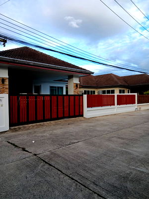 Houses for sale Hui Yai Road  : Single house for sale, Huai Yai, 3 bedrooms, 2 bathrooms, area 78 sq m.