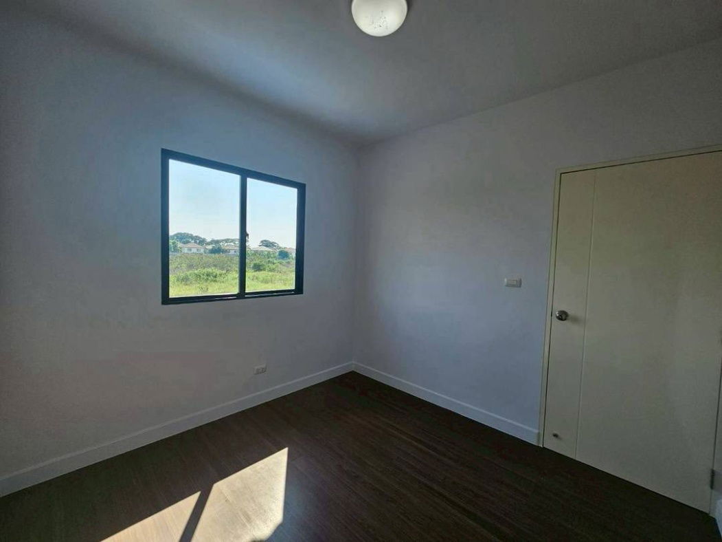 รูป ให้เช่า ทาวน์โฮมรีโนเวทใหม่ “เมททาวน์ บางนา” ทำเลดี ใกล้เมกะบางนา! บ้านคุณภาพจากแสนสิริ - รูปที่ 3/13