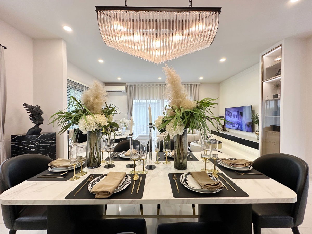 picture GrandBritania Nonthaburi Station  - 4/11