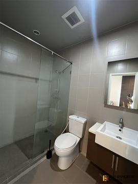 Hive@Sathorn Surrounded by Facilities near BTS Krung Thonburi