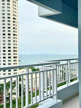 For Rent: Lumpini Park Beach Jomtien Conner Seaview Room with Large Room