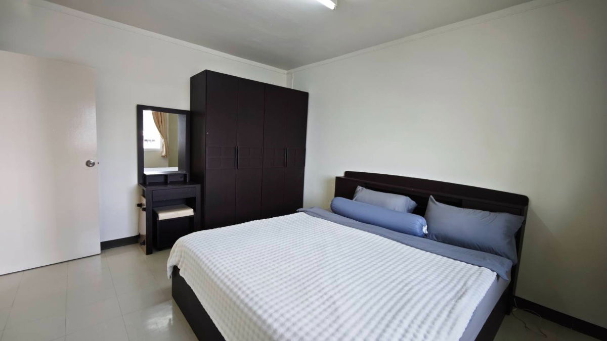picture Monthly 2 bedrooms in Phuket Town 60sqm - 4/12