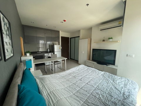 RHYTHM Asoke : 22sq m, 21st floor. Full Furni.and elec appliances. not block view. Close MRT Rama 9,Airport Link Makkasan, Jodd's Fair Night Market.