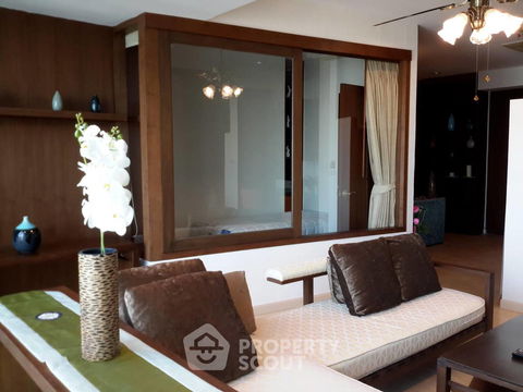 2-BR Condo at Baan Sathorn Chaopraya near BTS Krung Thon Buri (ID 889520)