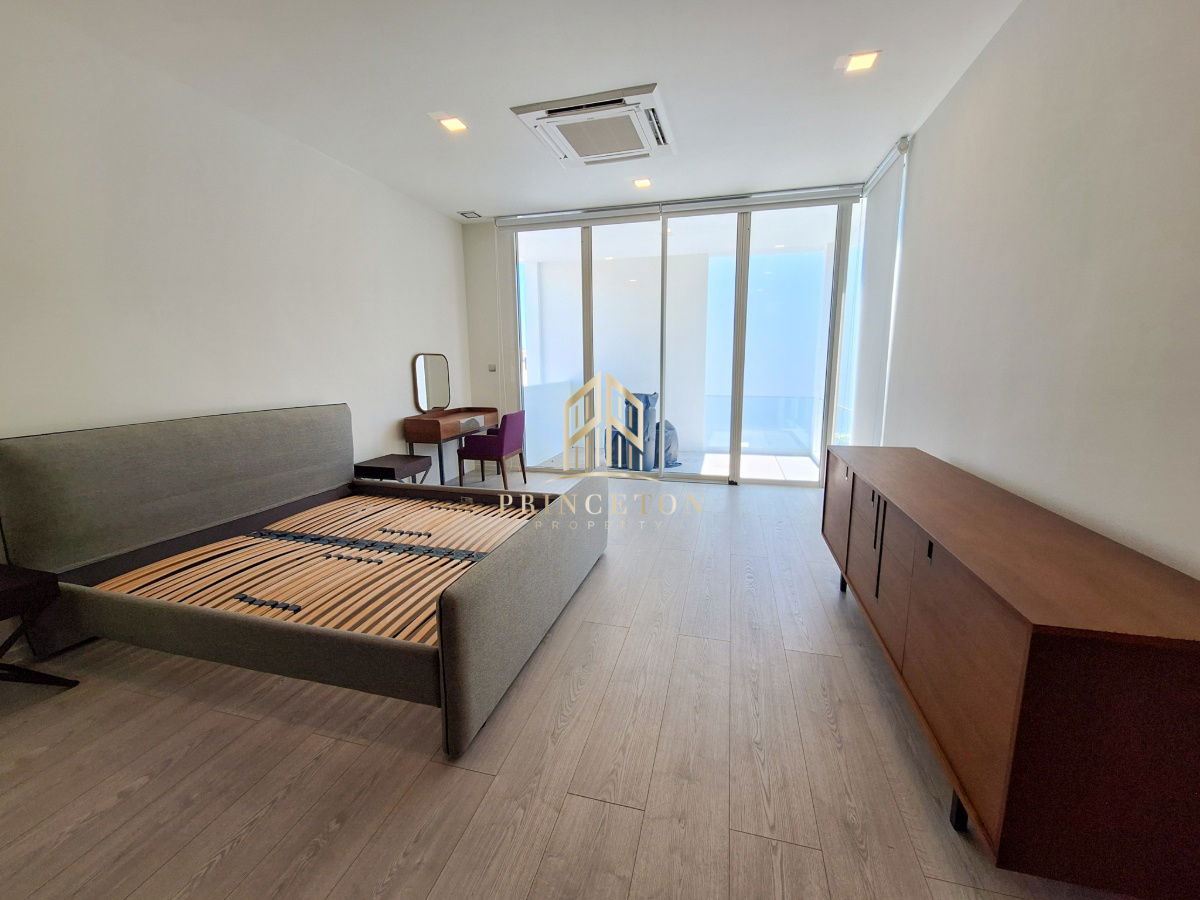 รูป ให้เช่าบ้านหรู วีเว่ บางนา กม.7 ทำเลดีเยี่ยม ใกล้เมกาบางนา และทางด่วน พื้นที่ใช้สอยกว้างขวาง บรรยากาศเงียบสงบ  - รูปที่ 23/35