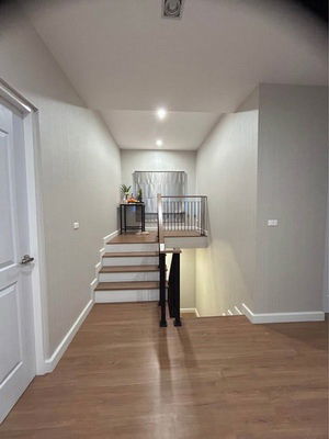 picture FOR RENT GRANDIO PETCHKASEM 81 / 4 bedrooms 3 bathrooms / 50 Sqw. 189 Sqm. **60,000** CLOSE TO THE MALL BANGKAE - 10/13