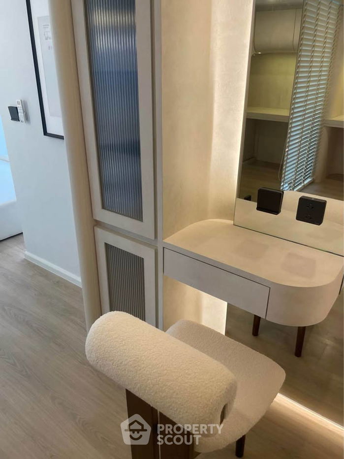 picture 3-BR Condo at LIFE Rama 4 - Asoke near MRT Queen Sirikit National Convention Centre (ID 2383316) - 8/18