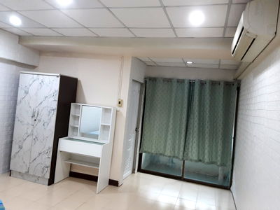 เช่าคอนโด ม.ราชภัฏจันทรเกษม : คอนโดติด MRT และรถไฟฟ้าสายสีเหลือง สถานีลาดพร้าว ให้เช่า