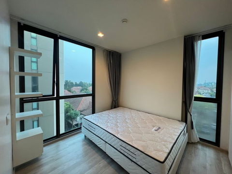 ให้เช่าคอนโด 2 ห้องนอน ชั้น 5 ตึกA แชมเบอร์ส เฌอ ทิศใต้ ไม่ร้อน พร้อมเข้าอยู่ทันที