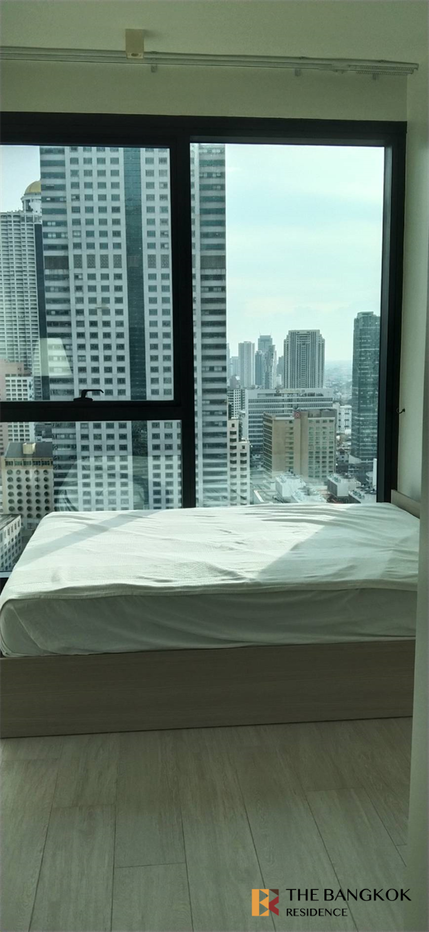 รูป เริ่มต้นความสะดวกสบายได้ที่นี่ เดอะล็อฟท์ สีลม ใกล้ BTS สถานีสุรศักดิ์ - รูปที่ 4/10