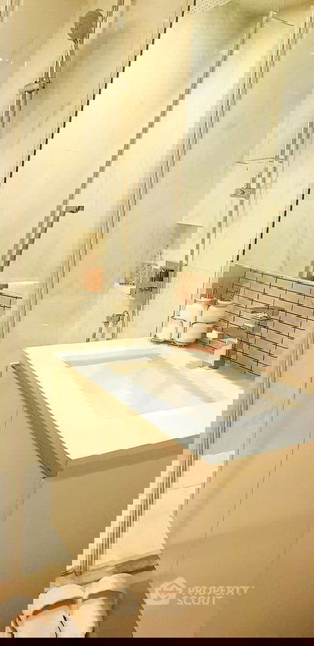 รูป คอนโด 2-ห้องนอน ที่ ไฮด์ สุขุมวิท11 ใกล้ BTS นานา (ID 512503) - รูปที่ 14/14