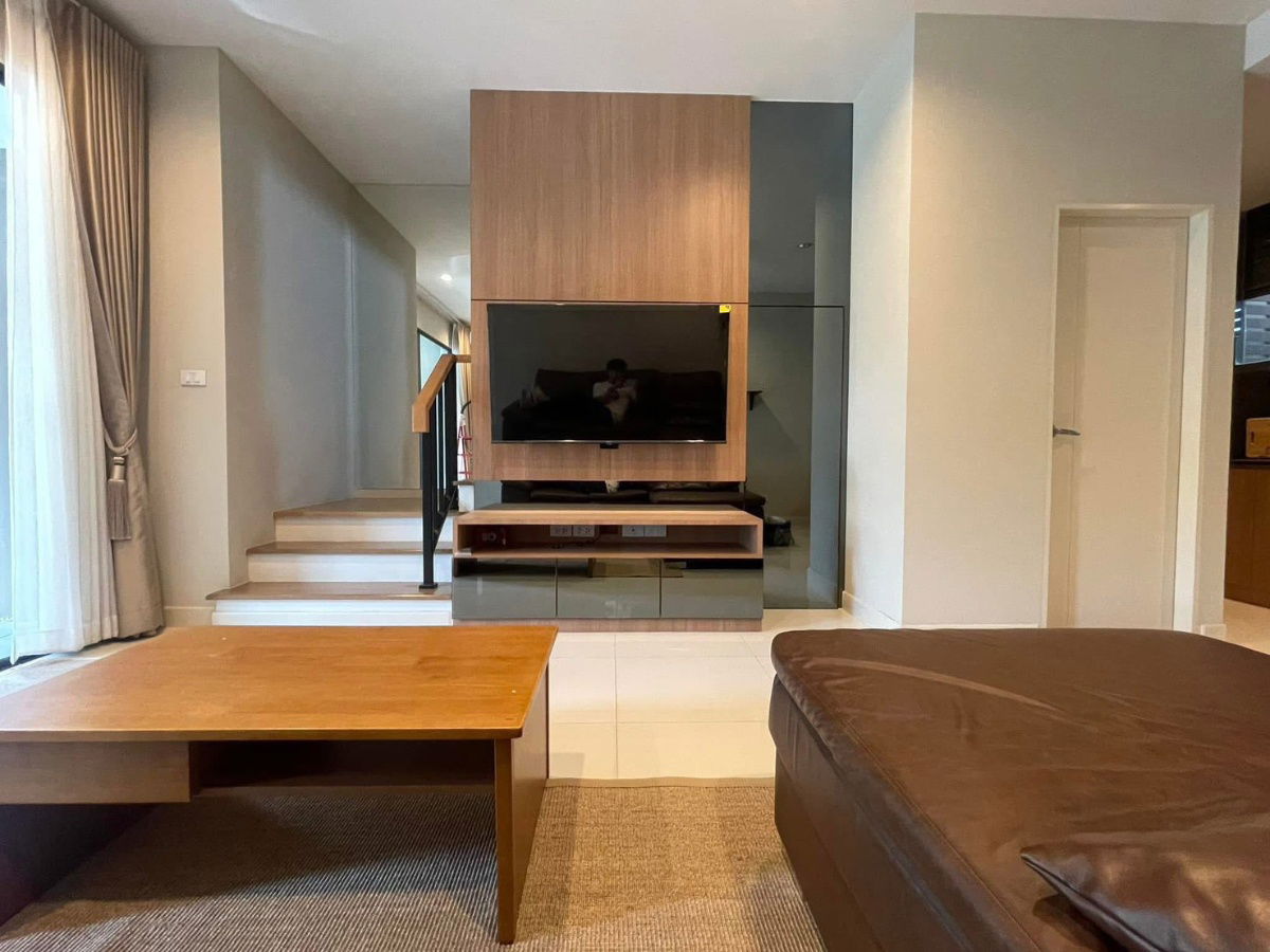 รูป 📣📣 ปล่อยเช่า !! ทาวน์โฮม 3 ชั้น | โครงการ บ้านกลางเมือง วัชรพล (ถนนสุขาภิบาล 5) 3 ห้องนอน 3 ห้องน้ำ | แอร์ครบทุกห้อง + พื้นที่ซักล้างหลังบ้าน - รูปที่ 5/20