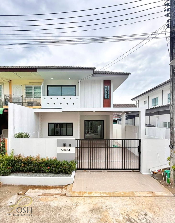 picture PRAPIN CHALONG Village – Modern Townhome with Private Garden in Prime Chalong Location - 5/20