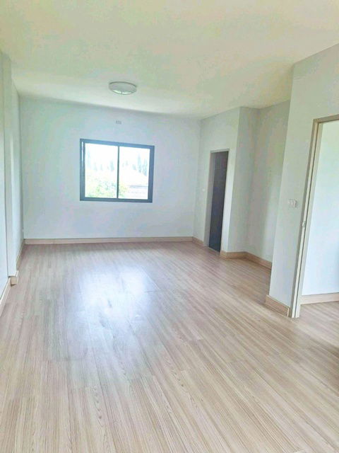 picture Sukumvit113 MRT SriThepha 1km.  3-story townhome new first hand 18sqwa. 220sq.m. - 7/8