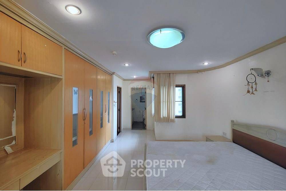 รูป คอนโด 3-ห้องนอน ที่ รีเจ้นท์ ออน เดอะ พาร์ค1 (สุขุมวิท 26) ใกล้ BTS พร้อมพงษ์ (ID 2305545) - รูปที่ 18/18