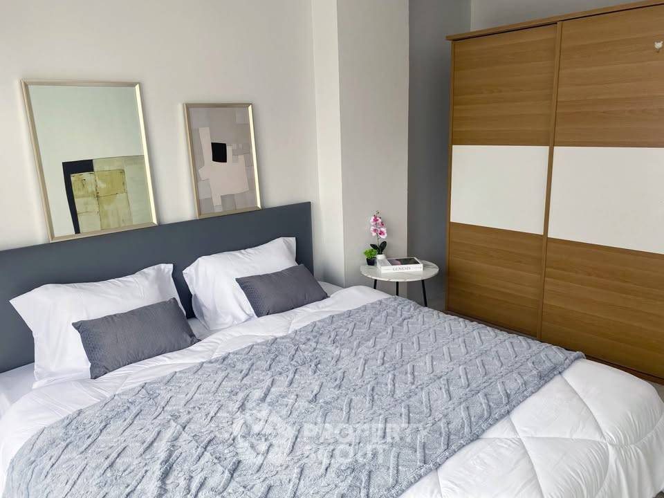 picture 2-BR Condo at Baan Sukhothai Ramklamhaeng Condominium close to Ramkhamhaeng (ID 2381171) - 9/20