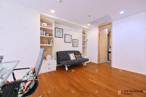 The Lakes near BTS Asok The Privilege of Luxury in an Economic Hub Location