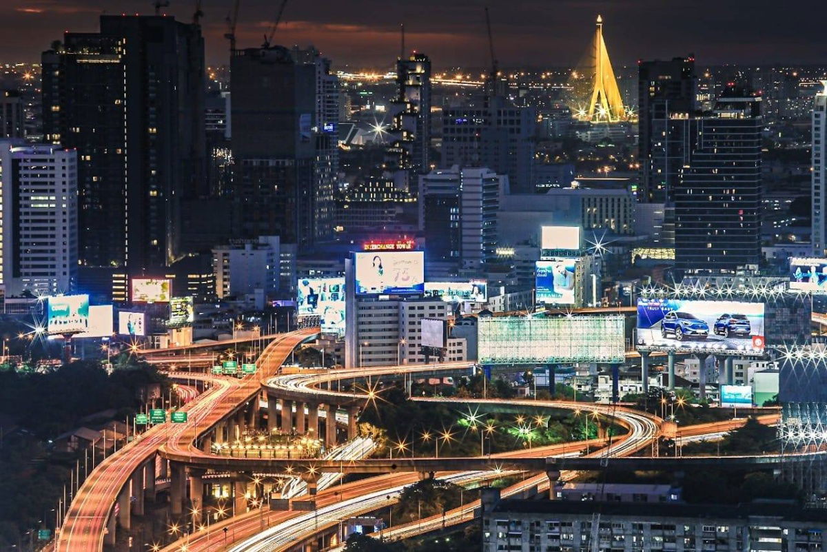 picture MRT rama 9 300 m. Price  25,000 Baht Condo Life Asoke Hype ( Rental ) - 14/16