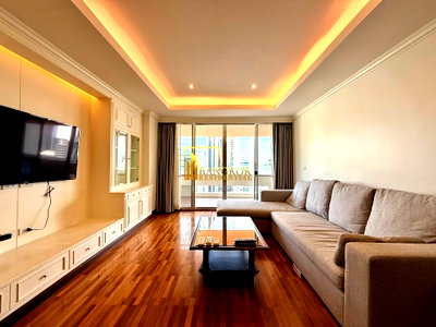Condos for rent : Newton Tower - 3 Bedroom Condo For Rent in Nana - BR17751CD
