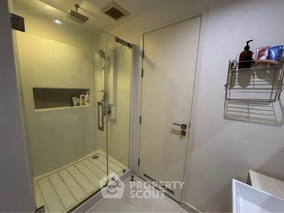 รูป คอนโด 2-ห้องนอน ที่ เดอะ รูม สาทร-ตากสิน ใกล้ BTS โพธิ์นิมิตร (ID 1923534) - รูปที่ 13/19