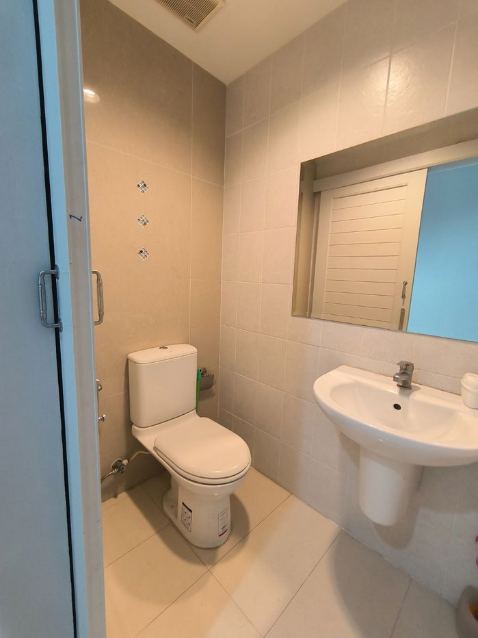 picture For rent 20,000 baht, Baan Klang Muang Suksawat, newly renovated, on Suksawat main road, next to Homepro Suksawat shopping mall. - 7/22