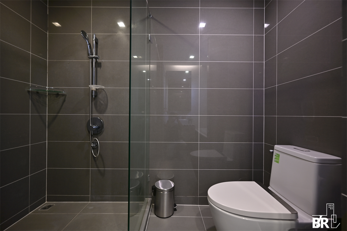 picture Location Near Employment, Surrounded by Lifestyles M Thonglor 10 - 4/10