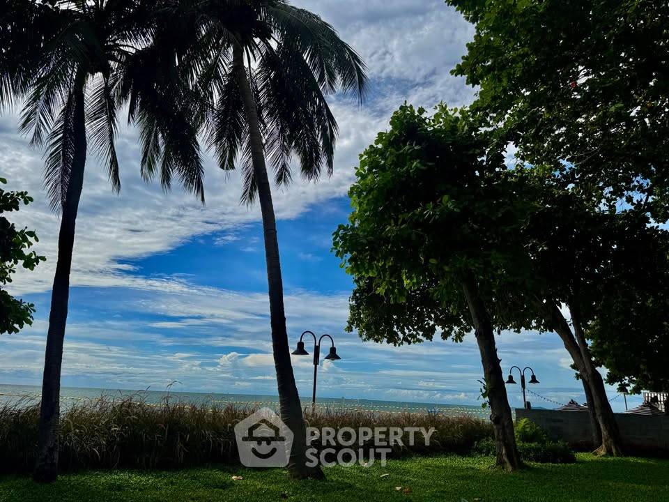 picture Studio Condo at Zire Wongamat close to Wong Amat (ID 2388018) - 12/13