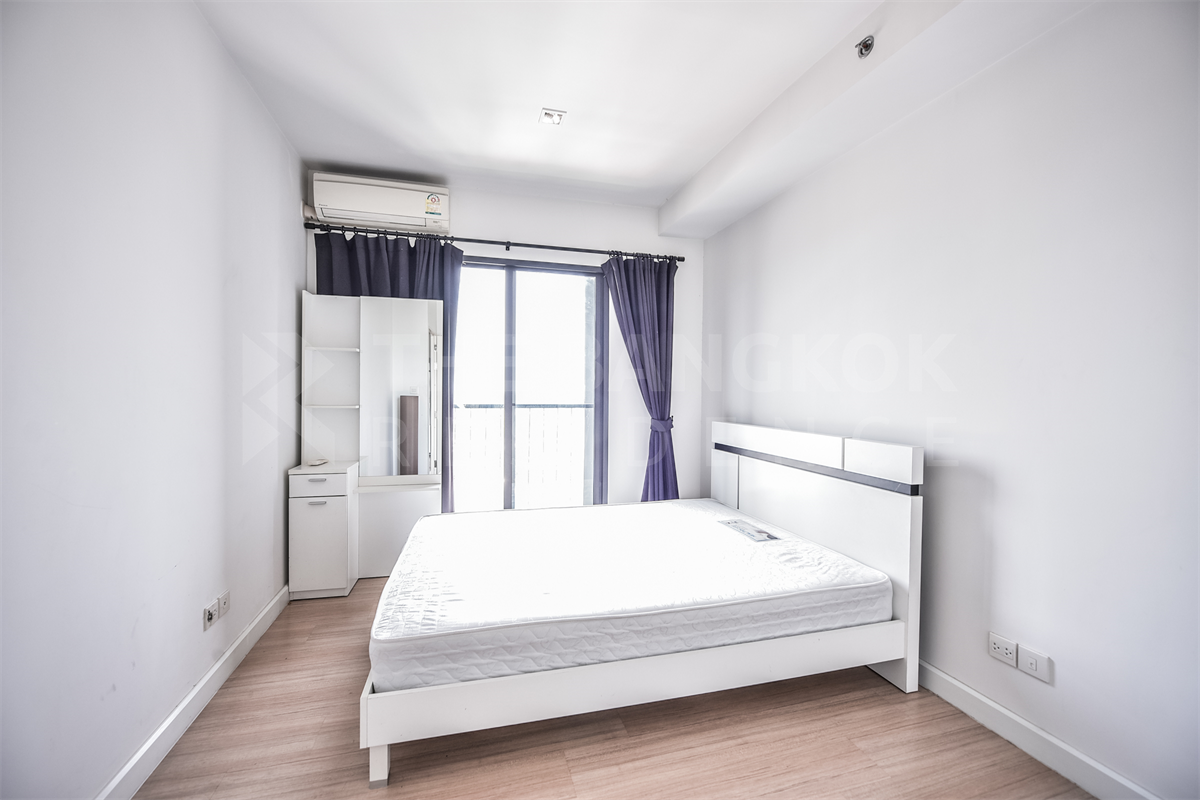 picture Move-in Ready, Just Bring Your Stuff The Seed Mingle - 3/10