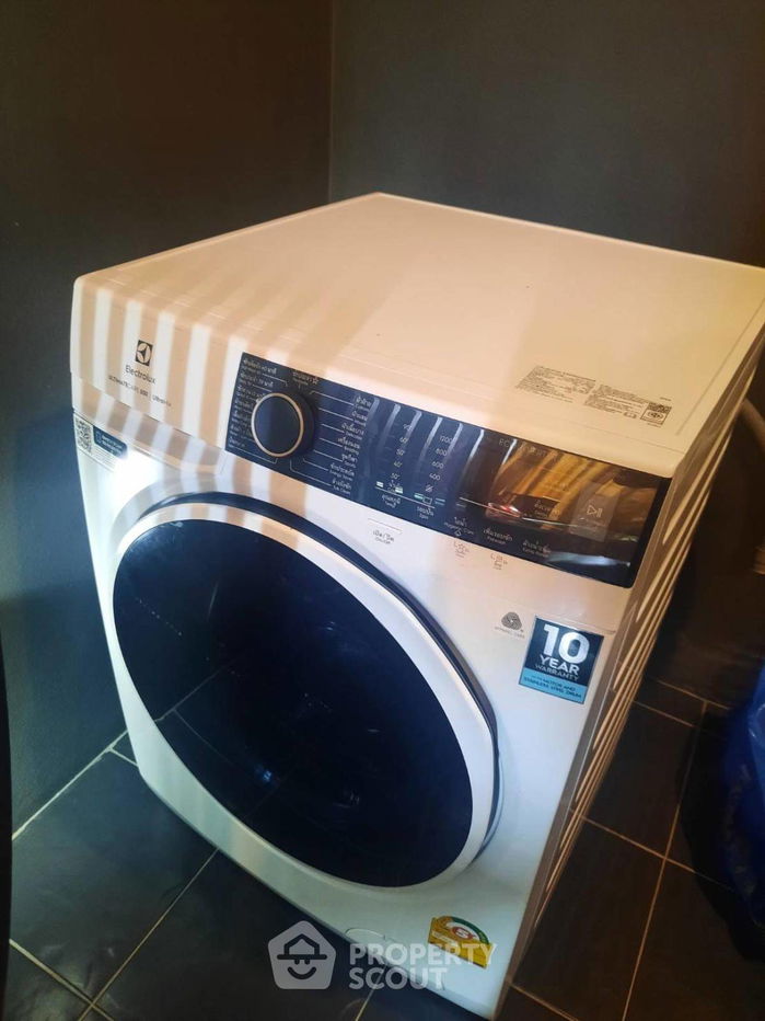 picture 2-BR Condo at Lumpini Ville Ramkhamhaeng 26 close to Ramkhamhaeng (ID 2386175) - 11/12