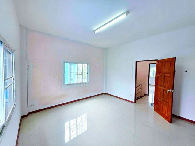 picture Big C Suwinthawong 800 m. MRT MinBuri 350m. 2-story townhouse for rent 21sq.wa. 161sq.m. 2 bed 2 bat - 5/8