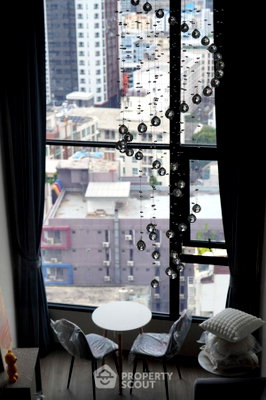 Condos for rent : 2-BR Condo at SOHO Bangkok Ratchada near MRT Huai Khwang (ID 2210726)
