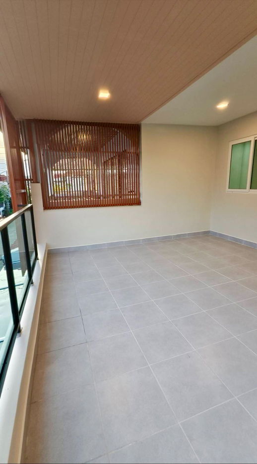 picture 2-Storey Townhouse in Hua Hin – Fully Renovated - 10/11