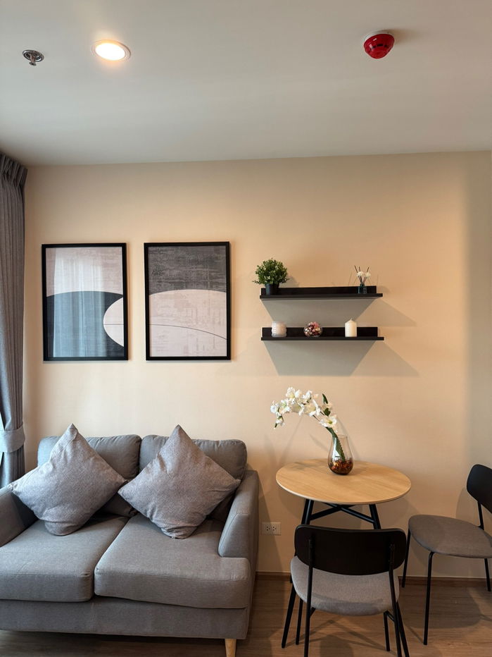 picture Ready to move in " 𝐍𝐮𝐞 𝐃𝐢𝐬𝐭𝐫𝐢𝐜𝐭 𝐑𝟗 " Fl. 14 Tower R (Corner room) Near : MRT-Rama 9 , G Tower - 4/11