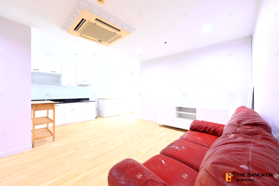 Condos for sale : Sukhumvit Living Town Move-in Ready, Just Bring Your Stuff near MRT Phetchaburi Station