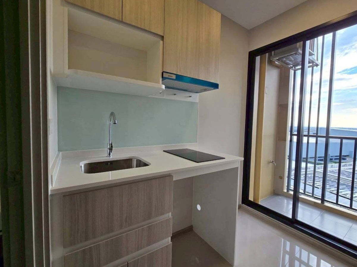 picture 💎Condo for rent Plum Condo New West, new room, fully furnished, complete with all appliances. - 7/8