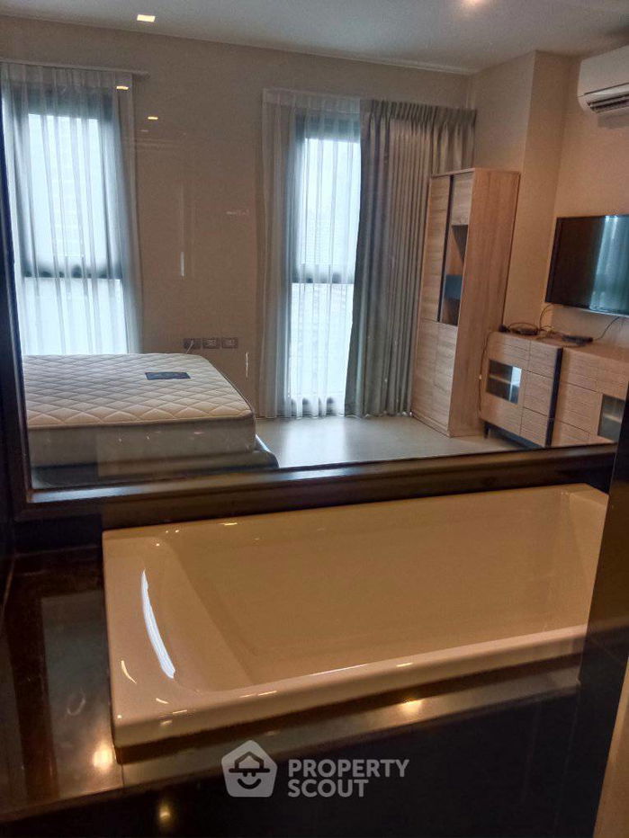 รูป คอนโด 1-ห้องนอน ที่ ริทึ่ม สุขุมวิท 36-38 ใกล้ BTS ทองหล่อ (ID 938480) - รูปที่ 11/22