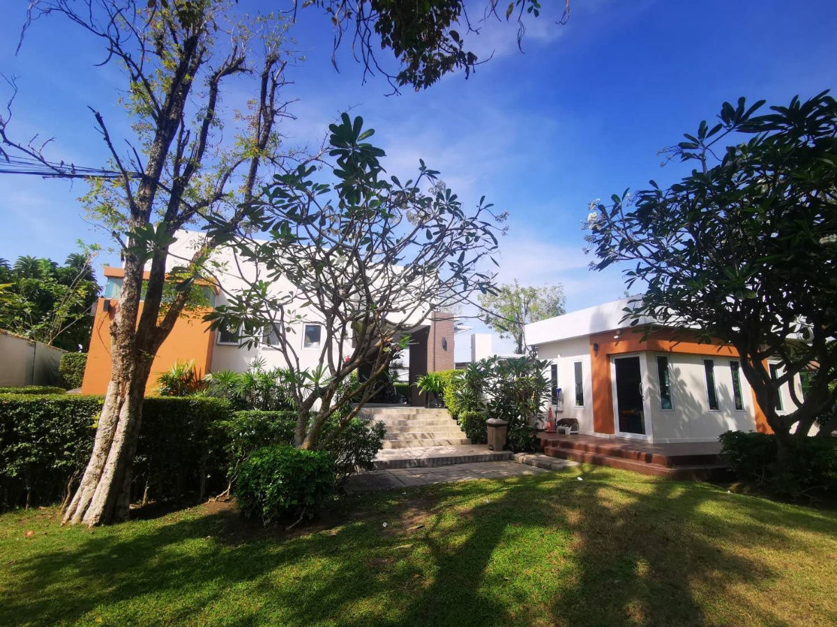 picture Habitia Bangyai, Nonthaburi Price: 3.98 million baht 3 bedrooms, 2 bathrooms Land area: 50 sq. wah Usable area: 180 sq. m. - 16/17