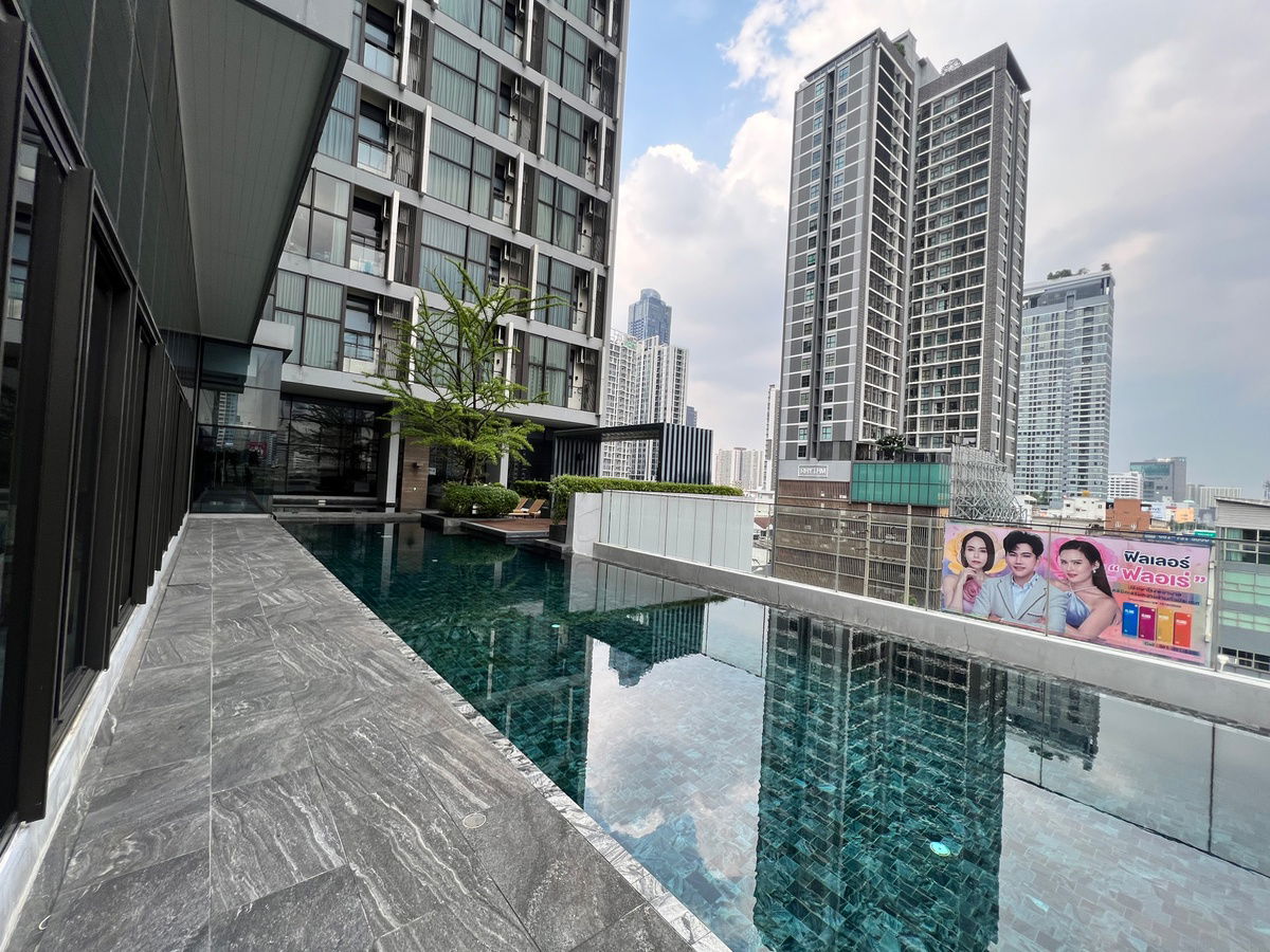 รูป Duplex 2 ชั้น! ห้องสวยที่สุด วิวพาโนรามา ชั้น 28 (สูงสุด) ชีวาทัย เรสซิเดนซ์ อโศก - รูปที่ 16/20