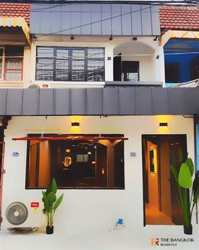 🏡 ทาวน์โฮม 2 ชั้น สไตล์โมเดิร์น ติดถนนใหญ่ ทำเลทอง 🚆 ใกล้ BTS พหลโยธิน59