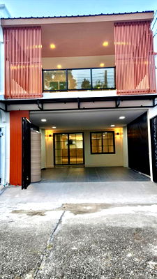 Townhouses for sale Hua Hin Bus Station : 2-Storey Townhouse in Hua Hin – Fully Renovated
