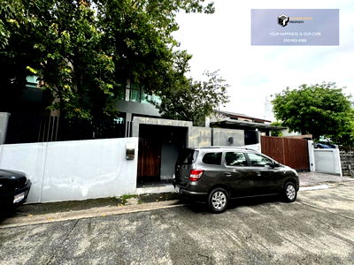 บ้านเดี่ยว เขตห้วยขวาง : บ้านเดี่ยว 2 ชั้น ซอยอาภาสิริ สไตล์โมเดิร์น สภาพดีมาก แยกเป็นสัดส่วน 🏡 两层现代独栋别墅 | 状况优良 | 区域分明 | 阿帕西里巷 #2025103112745