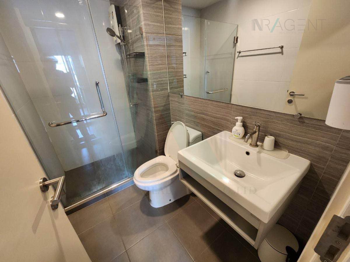 picture ð For Sell Condo KNIGHTSBRIDGE PHAHOLYOTHIN INTERCHANGE Building B, Floor 8,1 bed room, Room size 28 sqm - 1/8