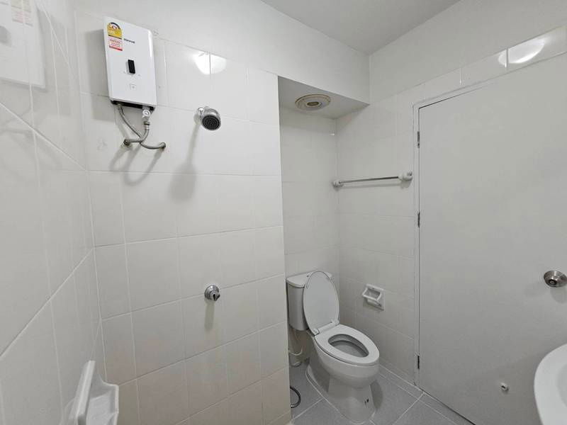 รูป 🏢 ให้เช่าคอนโด : I-House Rama IX - Ekamai (ไอ-เฮาส์ พระราม 9 - เอกมัย)   รหัสทรัพย์ | 📌LNP-C10269  - รูปที่ 10/11