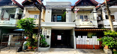 ทาวน์โฮม วัดพระยาสุเรนทร์ : ขายทาวเฮ้าส์2 ชั้น สวยมาก ขนาด 16 ตรว. หมู่บ้านเลิศอุบล ซ.4,6 รามอินทรา 65,67