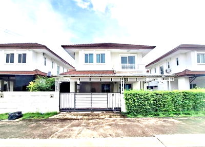 เช่าบ้านเดี่ยว ม.เทคโนโลยีราชมงคลสุวรรณภูมิ : ให้เช่าบ้านเซนโทร รัตนาธิเบศร์  (Centro Rattanathibet)  อยู่ถนนบางกรวย-ไทรน้อย ใกล้MRTบางพลู 