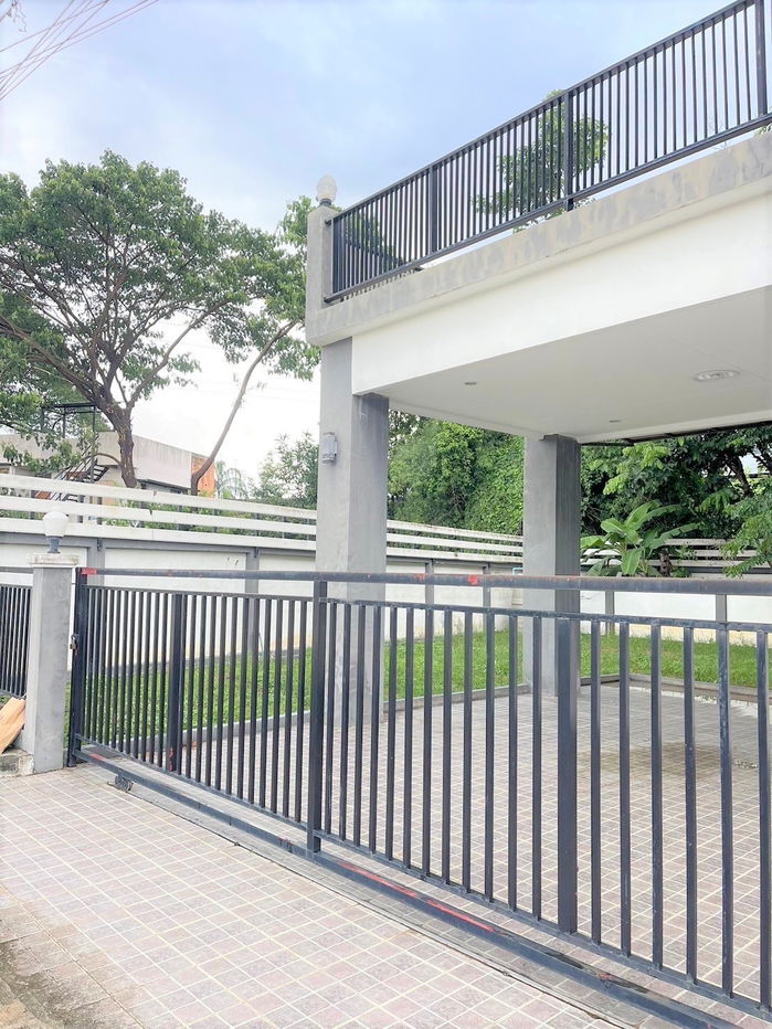 รูป ให้เช่าบ้านเดี่ยวสองชั้น  3 ห้องนอน 2 ห้องน้ำ 1 ห้องรับแขก 1 ห้องครัว   - รูปที่ 21/22