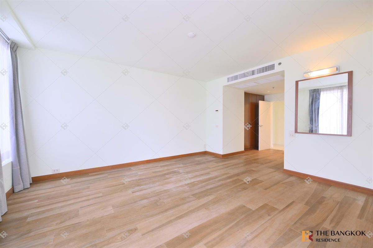 รูป Langsuan Ville 💎 Large Unfurnished Space, Ready for Tailored Decoration and Design 🛋️Near BTS Ratchadamri   - รูปที่ 3/15