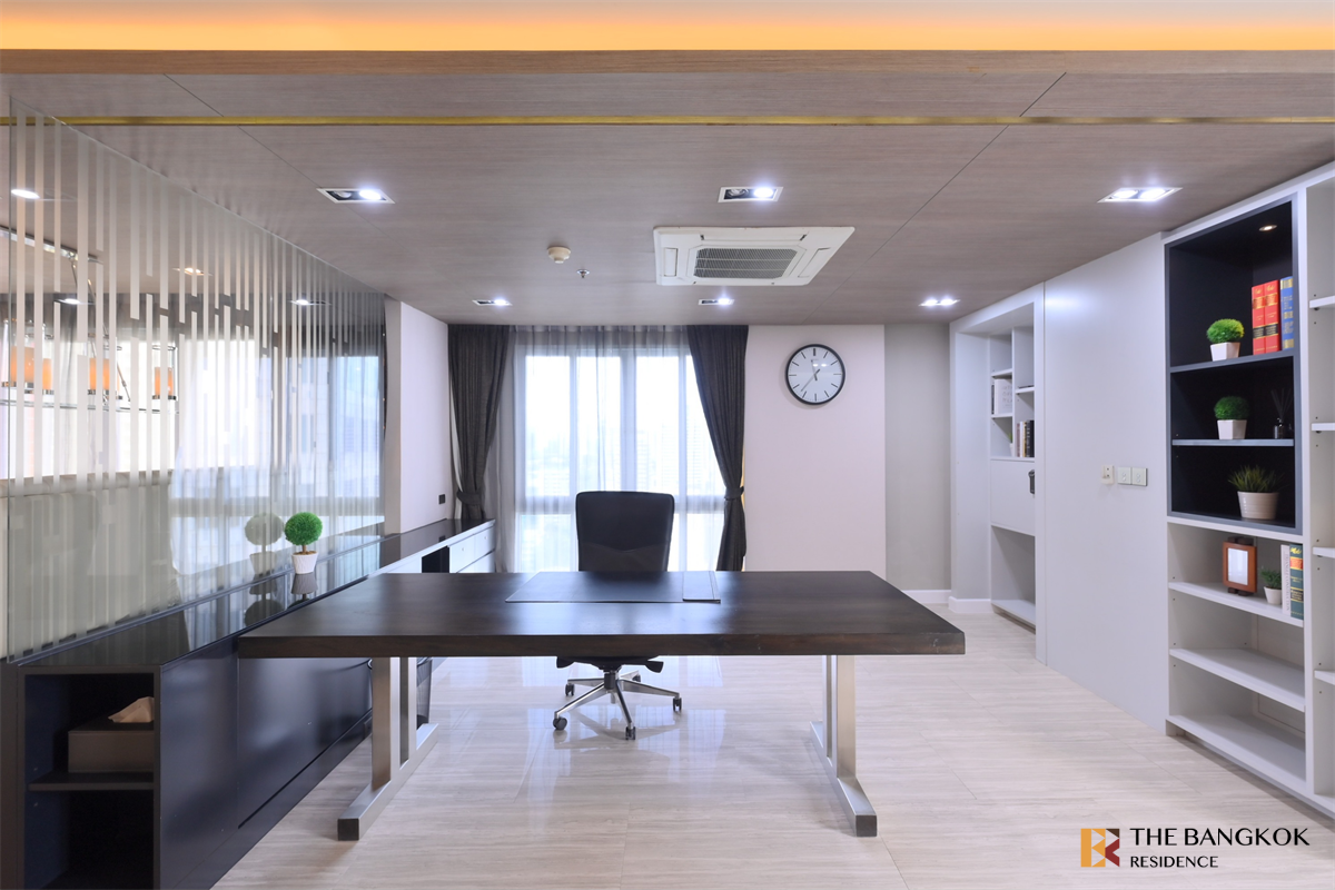 picture City Smart Condo Luxuriously Elevated Unit near BTS Asok - 3/10