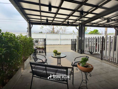 รูป ทาวน์โฮม 3 ชั้น ศุภาลัย เอสเซ้นส์ ลาดพร้าว (Supalai Essence Ladprao) - รูปที่ 1/34